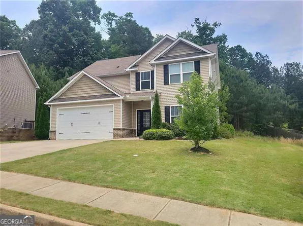 271 Fieldcrest Dr, Dallas, GA 30132