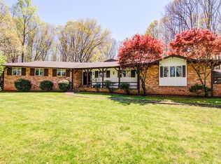 10433 E Lynchburg Salem Tpke, Forest, VA 24551