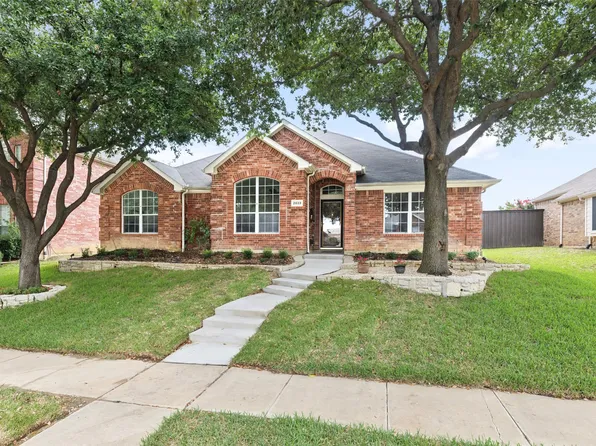 2033 Caitlin Dr, Lewisville, TX 75067