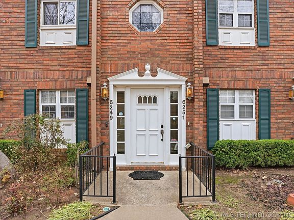 2nd image of 6251 S Yorktown Pl #23U