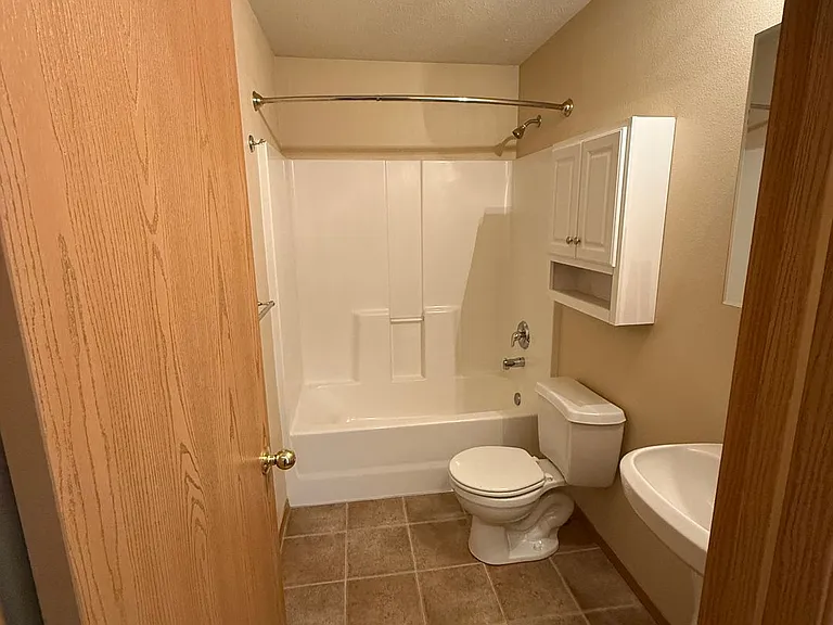 1152 S Canton Ave — Photo 16