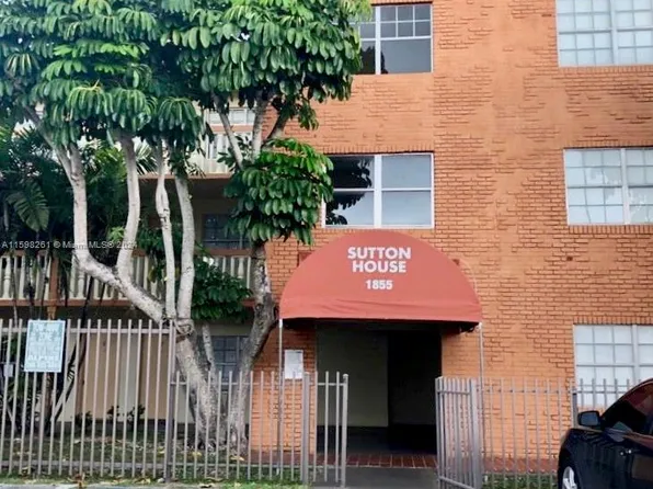 1855 NE 121st St APT 21, North Miami, FL 33181