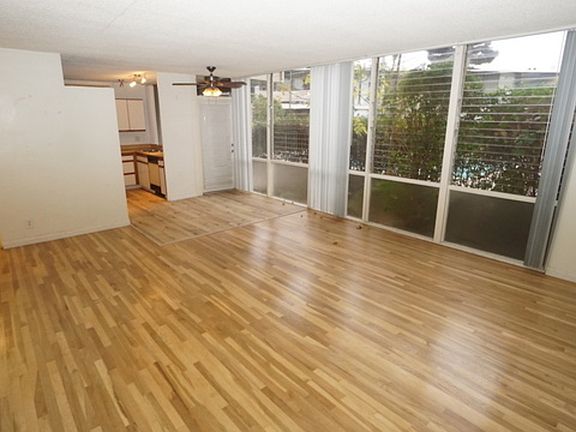 5th image of 3330 S Sepulveda Blvd APT 27