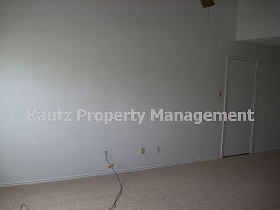 2nd image of 613 Stell Ave