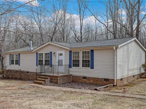 691 Meadow Branch Rd, Reidsville, NC 27320