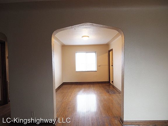 5th image of 6014 S Kingshighway Blvd APT D2