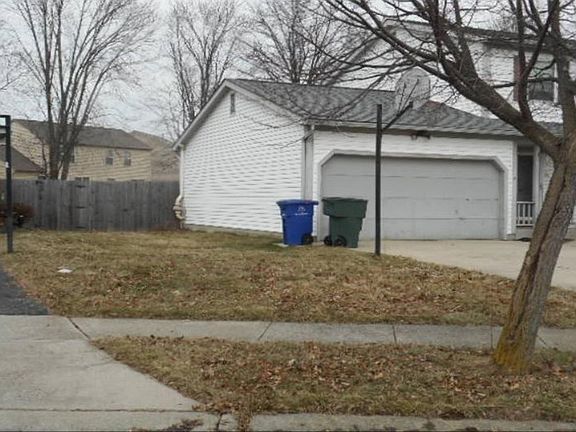 2nd image of 1066 Weathersfield Dr