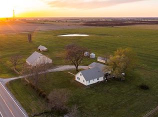 420 N 300th Rd, Overbrook, KS 66524