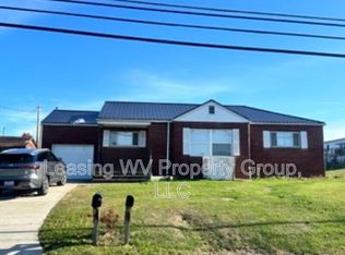2485 Main St, Hurricane, WV 25526