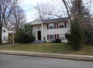 4511 Hamilton Dr, Woodbridge, VA 22193