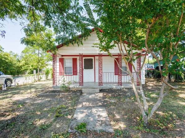 3701 N Crump St, Fort Worth, TX 76106