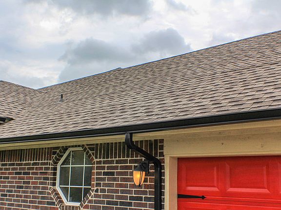 3rd image of 2632 Bird Dr