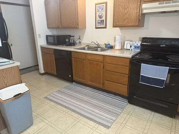5th image of 1209 Calhoun St