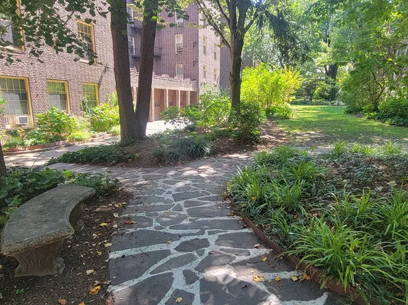 37-33 84th Street image 14 of 25