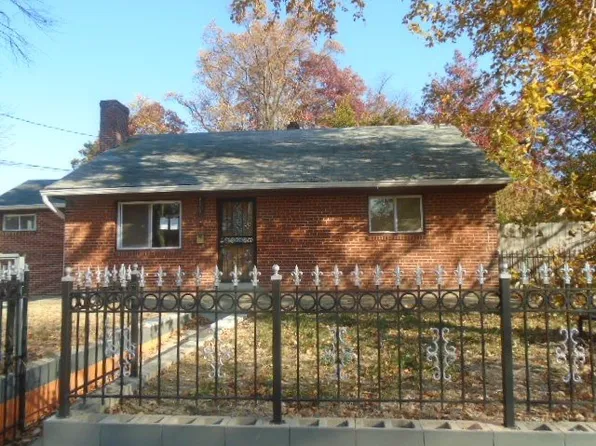 1302 Quebec St, Hyattsville, MD 20783