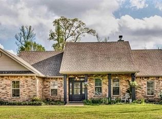 3015 Wesley Cir, Woodworth, LA 71485