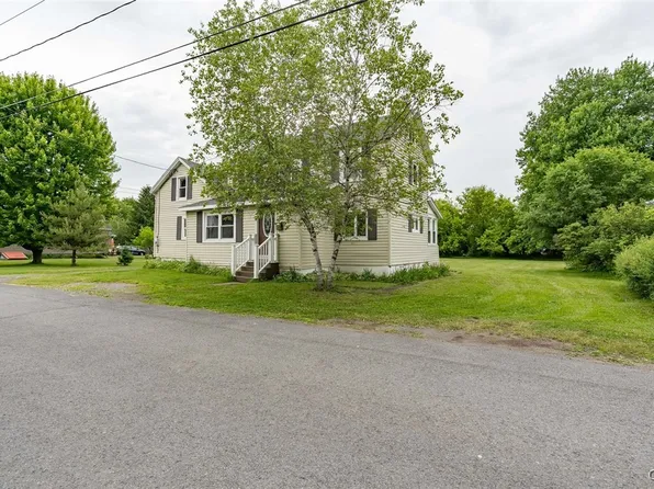 157 Dorsey St, Watertown, NY 13601