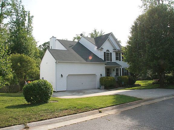 2nd image of 6900 Leyton Pl