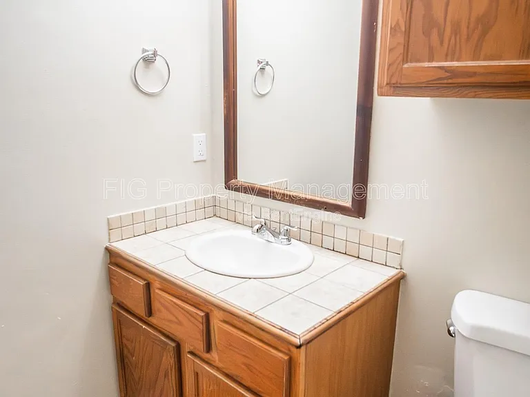 1806 Minnis Ave #8 — Photo 5