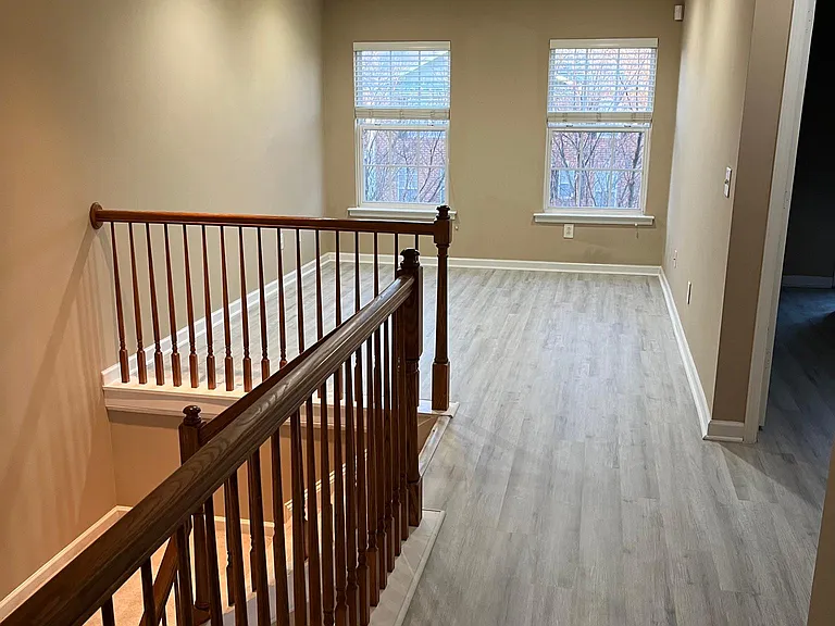 1061 Remington Oaks Cir — Photo 6