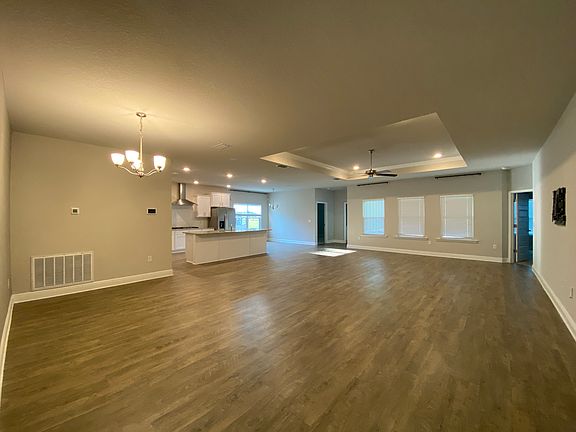 5th image of 9102 Diamante Blvd