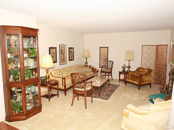 3rd image of 6811 Opal Ln SW