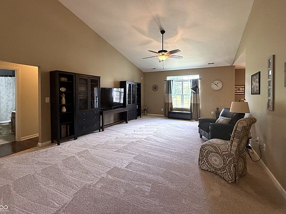 5th image of 6787 Wilmot Ln