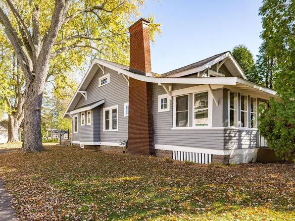 334 4th St, Cloquet, MN 55720