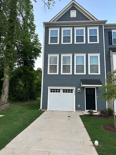 3344 Beeler Ln Photo 1