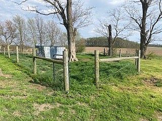 3rd image of 1464-900 East Rd
