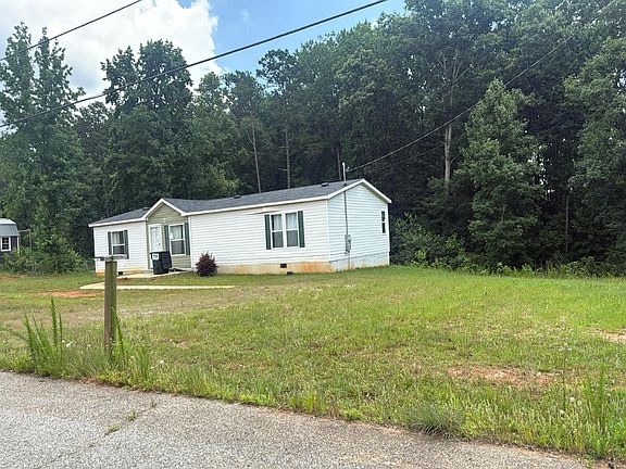 2nd image of 271 Southgate Rd