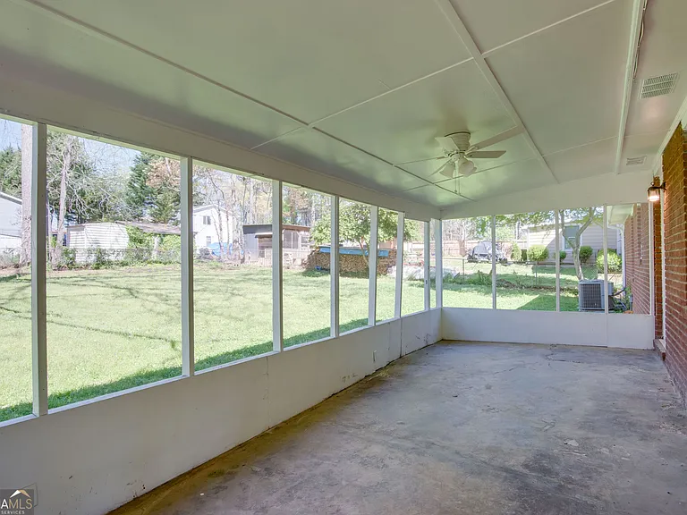 6551 Bussell Way — Photo 23
