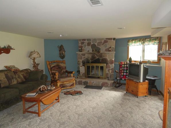 5021 MARGARET DRIVE, Amherst, WI 54406