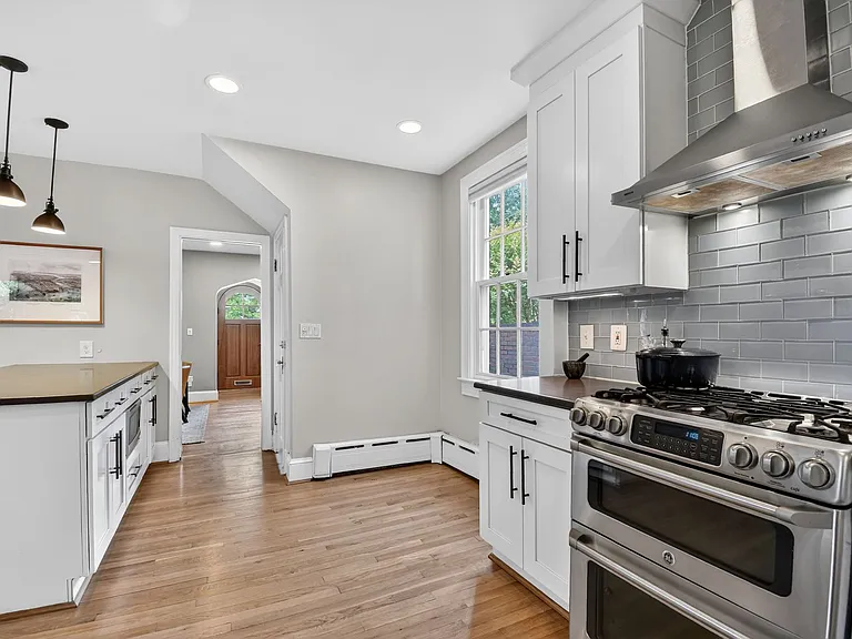 3005 McKinley St NW — Photo 14
