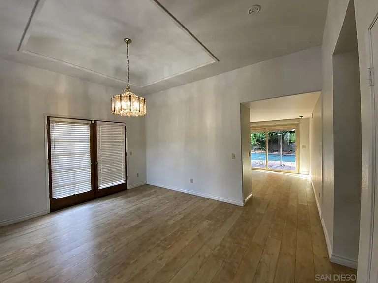 12592 Heatherfield Ln — Photo 14