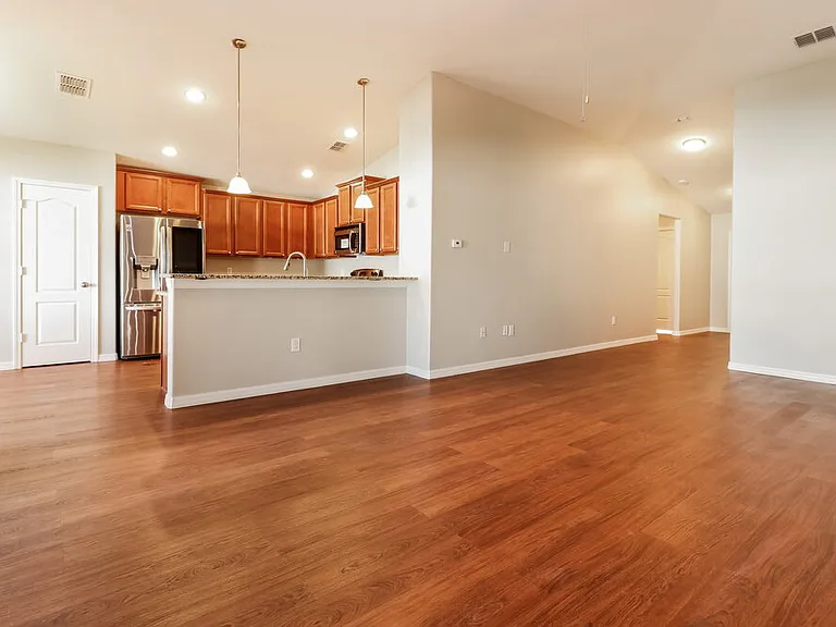 18408 Waydale Loop — Photo 4