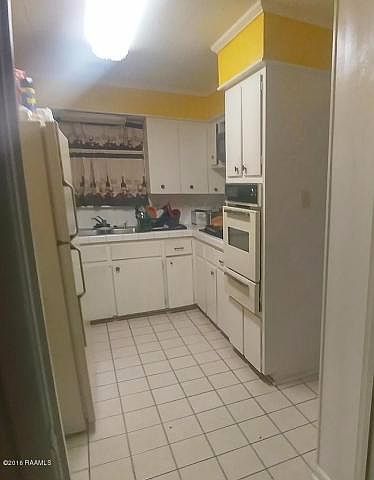 2nd image of 191 Radcliffe Dr