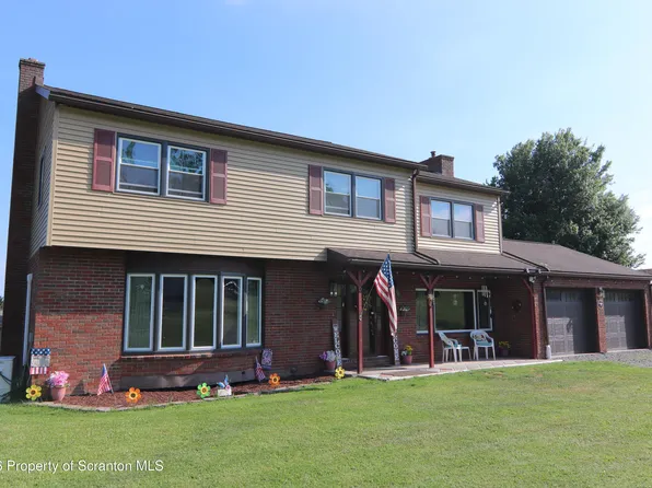 10 Dogwood Dr, Tunkhannock, PA 18657
