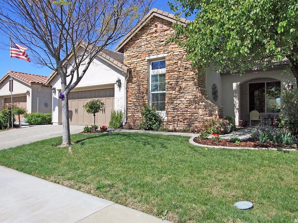 1st image of 93 Montilla Cir