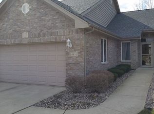 14410 S Blue Spruce Ct, Orland Park, IL 60462
