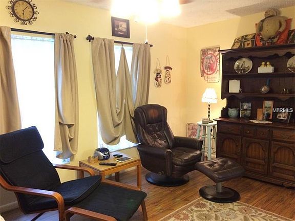 3rd image of 1060 Bearcreek Dr