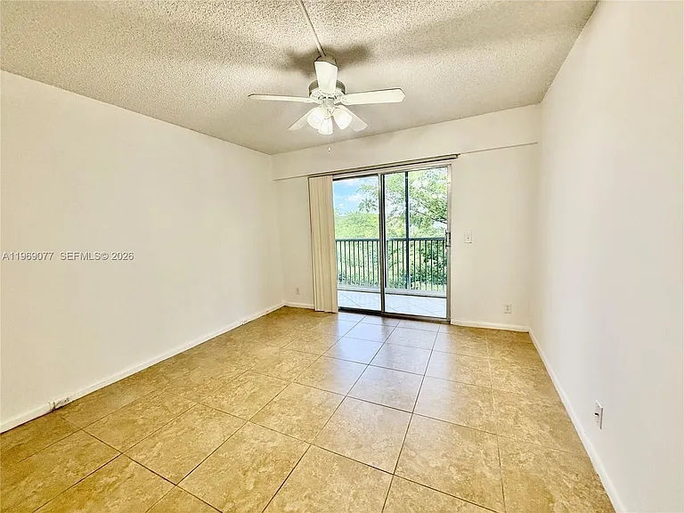 13255 SW 9th Ct #402G — Photo 10