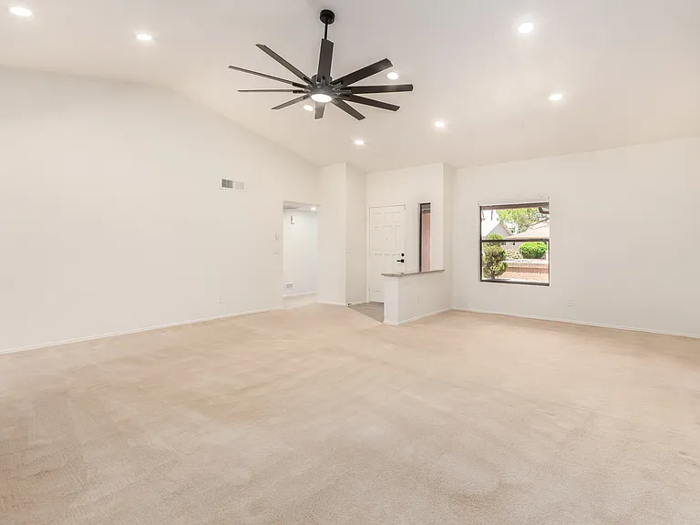 9645 W Kimberly Way — Photo 14
