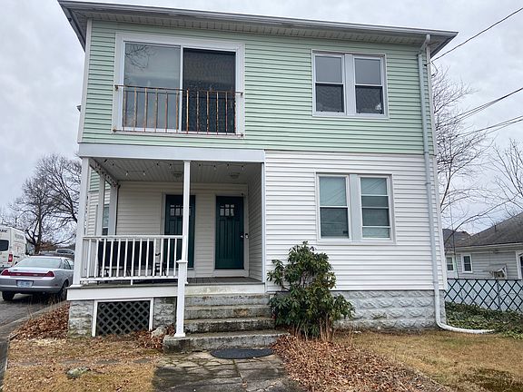 2nd image of 8 Auburn Ave