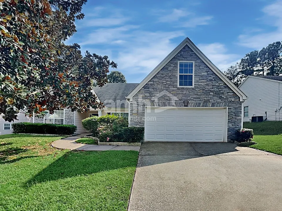 643 Bartow Dr