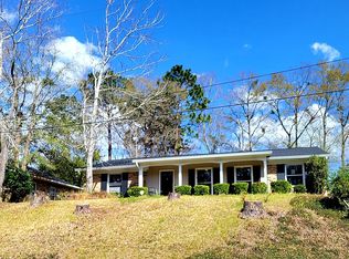 820 Parkwood Dr W, Mobile, AL 36608