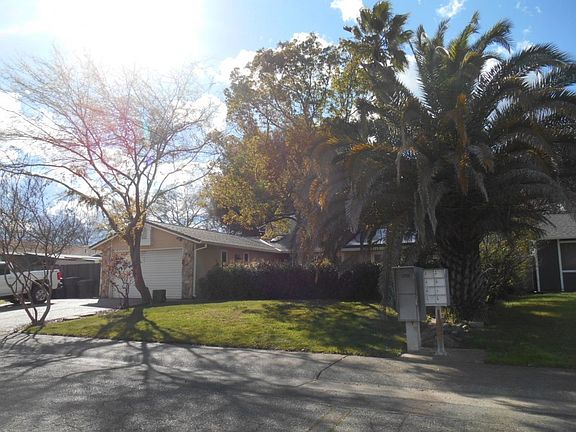 4th image of 6113 Rich Hill Dr
