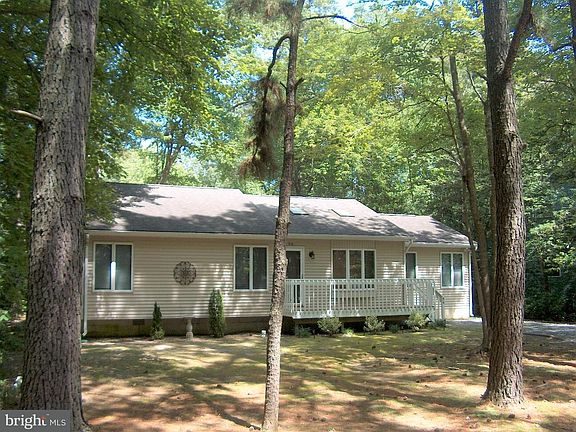 2nd image of 96 Seafarer Ln