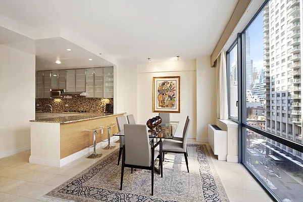 Sold by Nest Seekers International | media 8