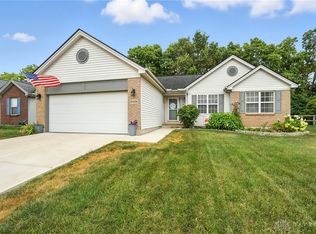 2434 Whisper Dr, Miamisburg, OH 45342